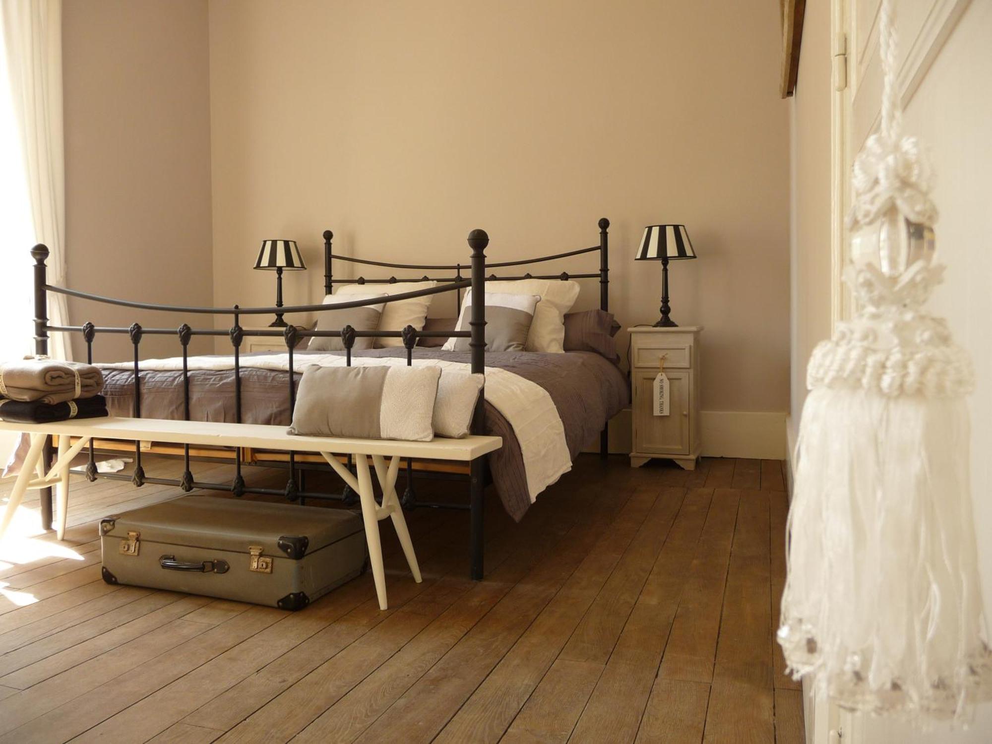 Bed and Breakfast Domaine De Savigny Saint-Saulge Екстер'єр фото